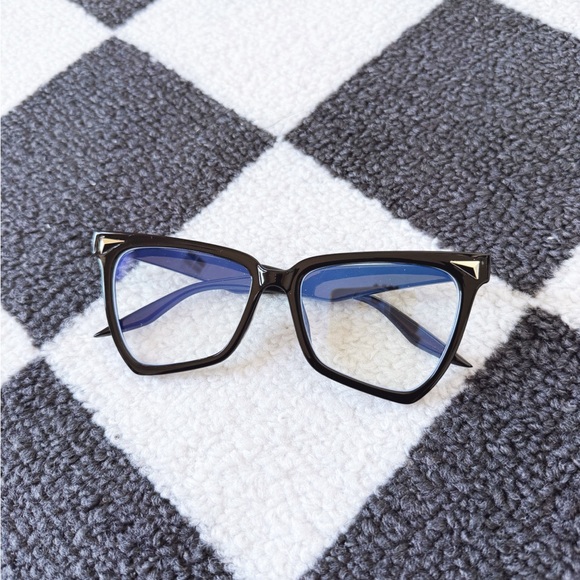 Blue Light Filtering Screen Protection Glasses - Picture 2 of 7